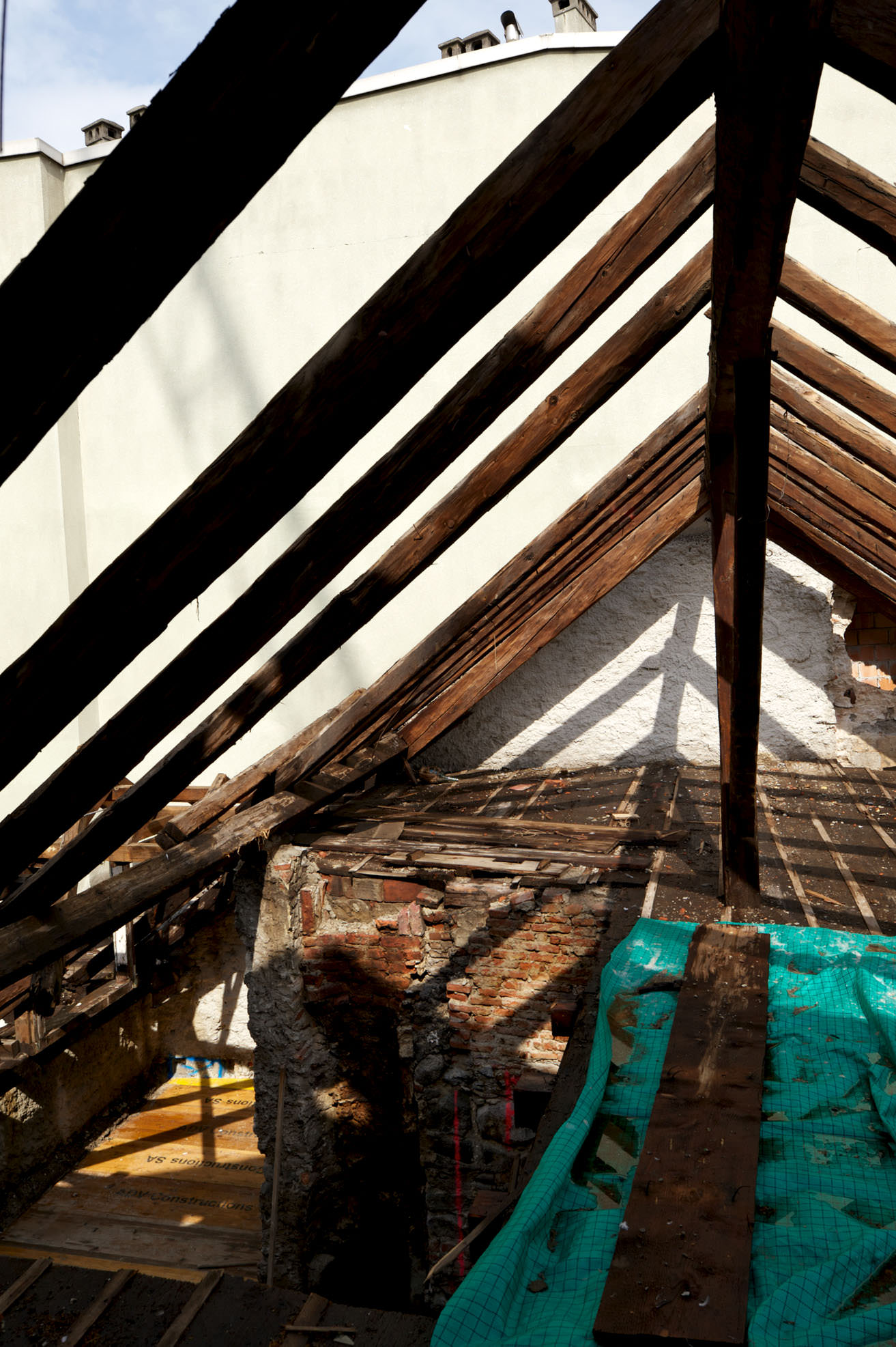 E10303  |  MplusV  |  Chantier Rue St. Francois, Lausanne